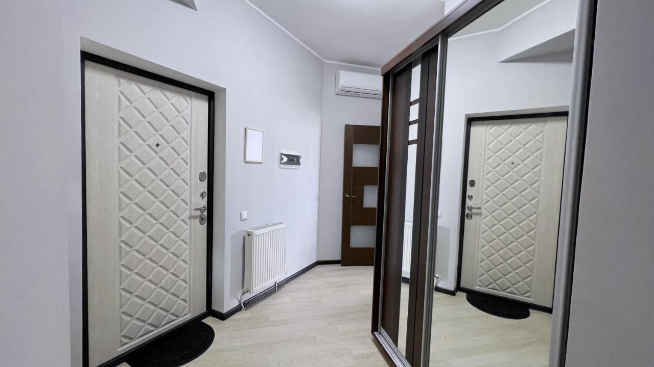 Comfortable Apartment With A Panoramic View Chisináu Exterior foto